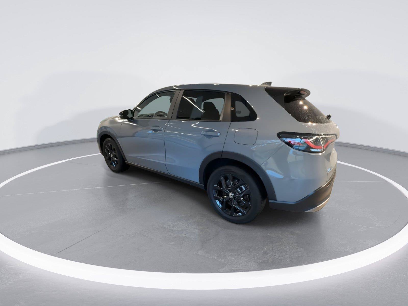 Used 2025 Honda HR-V Sport image 5