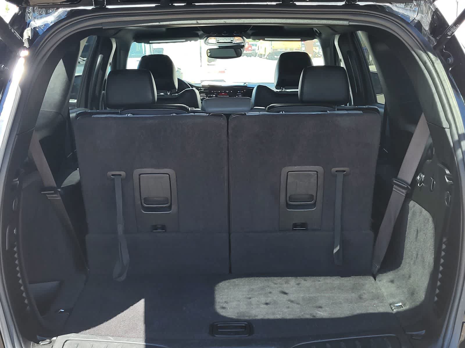 Used 2024 Dodge Durango GT AWD/4WD image 16