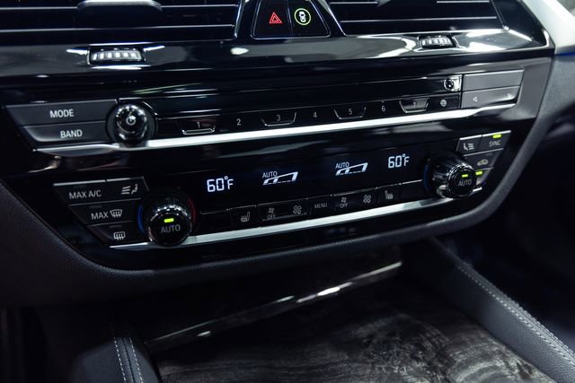 Certified 2023 BMW M550i xDrive w/ Executive Package image 19