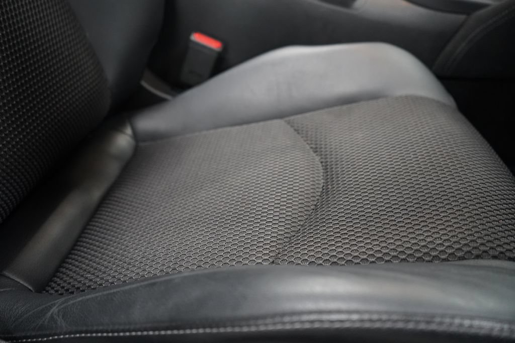 Used 2019 Nissan 370Z Touring RWD image 22