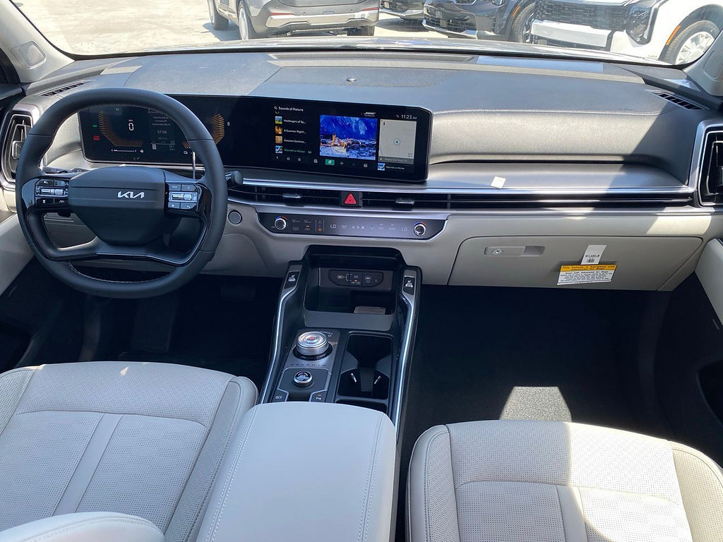 New 2026 Kia Sorento EX w/ EX Premium Package FWD image 23