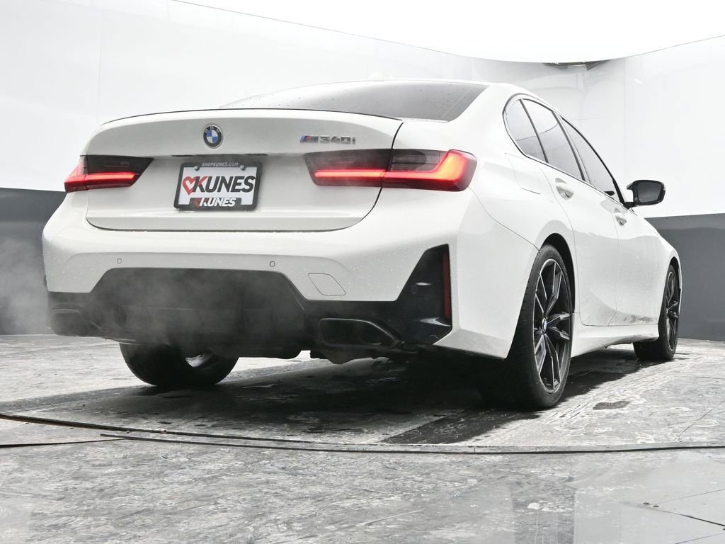 Used 2023 BMW M340i w/ Shadowloine Package image 60