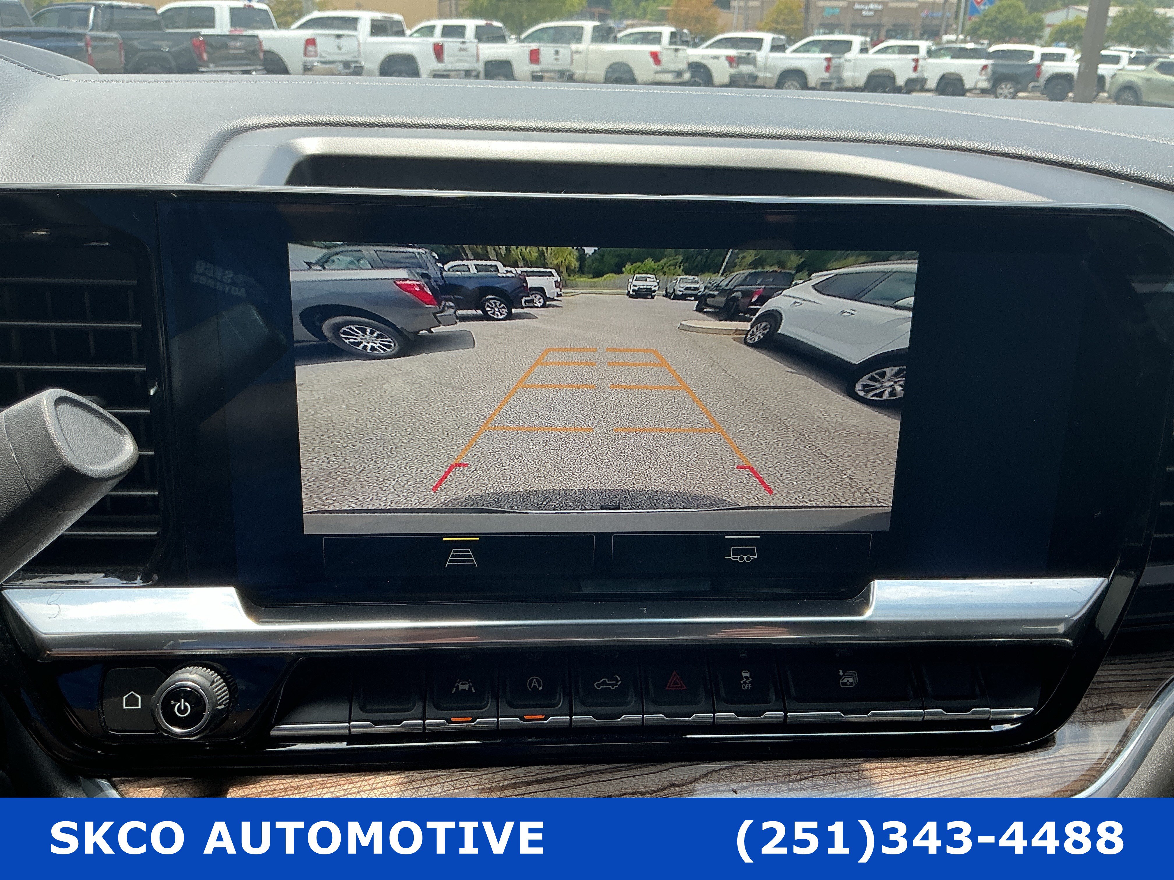 Used 2023 Chevrolet Silverado 1500 LT RWD image 17
