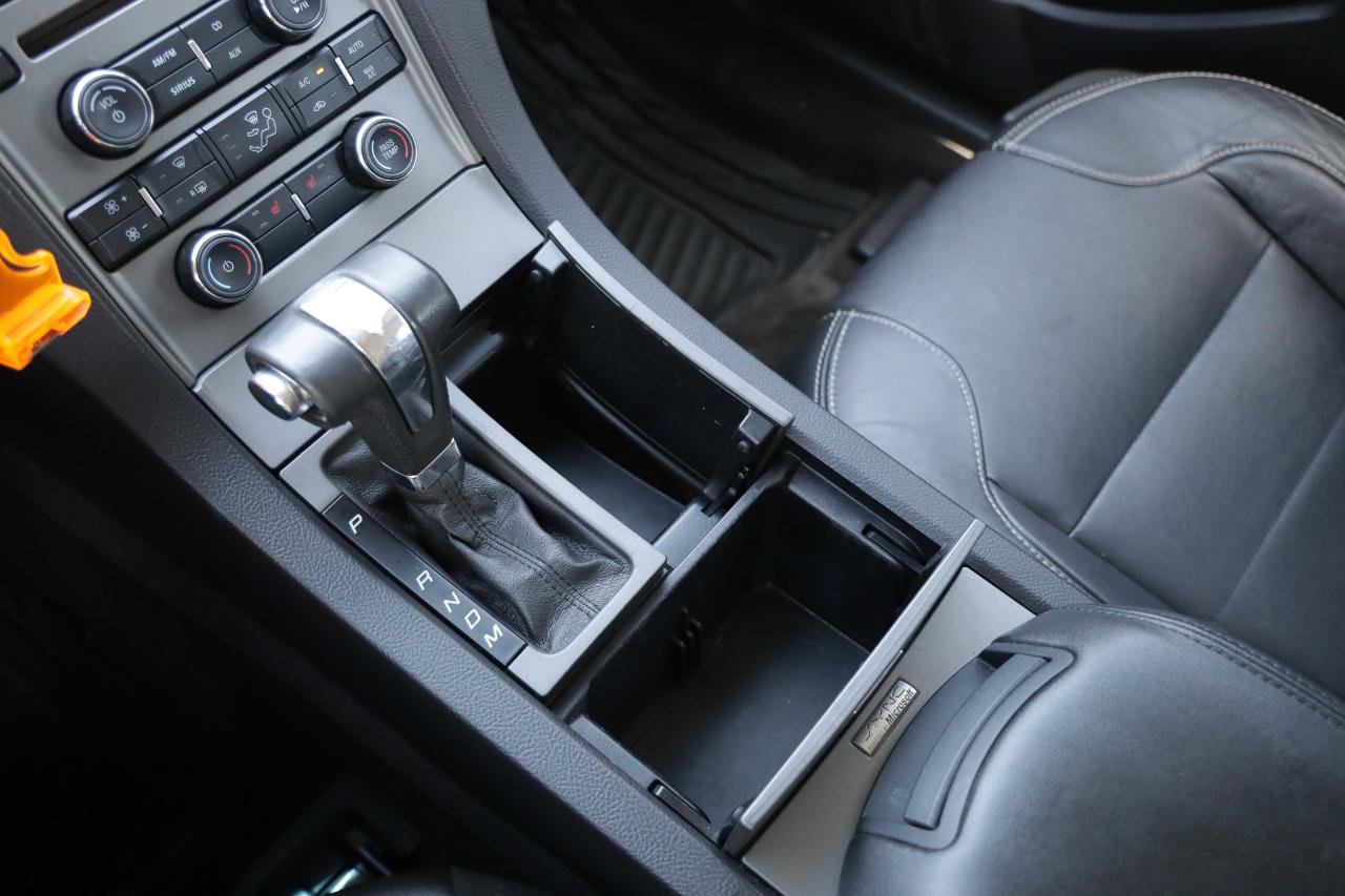Used 2012 Ford Taurus SEL FWD image 33