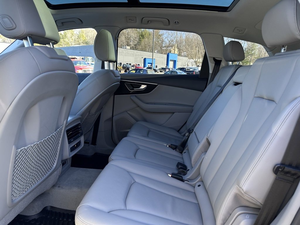 Used 2023 Audi Q7 3.0T Premium Plus image 21