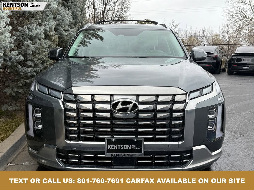 Used 2025 Hyundai Palisade Calligraphy image 2