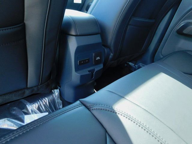 New 2025 Ford Maverick Lariat w/ Black Appearance Package image 20