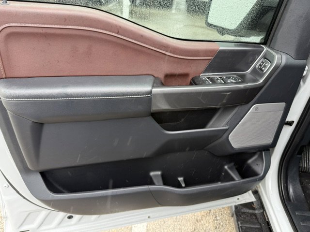 Used 2023 Ford F150 Lariat AWD/4WD image 9