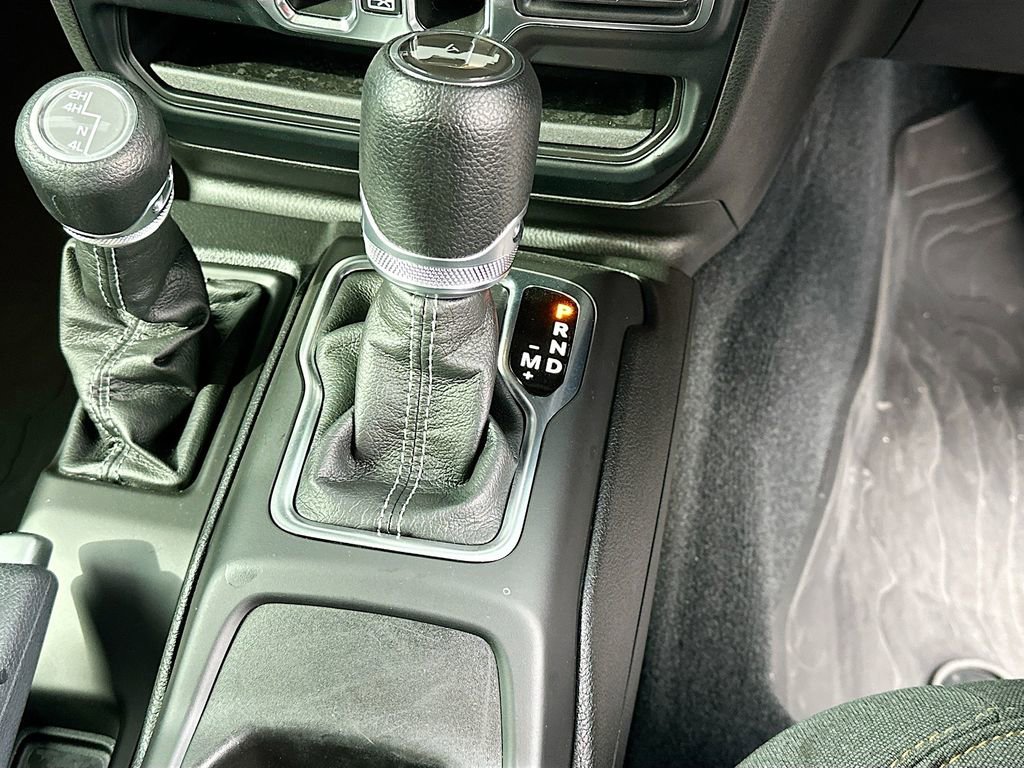 Used 2024 Jeep Wrangler Unlimited Sport w/ Convenience Group image 18