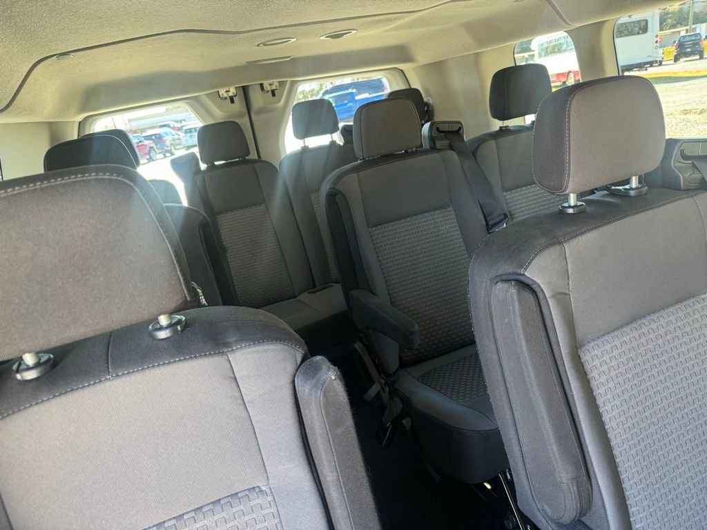 Used 2023 Ford Transit 350 XLT image 12