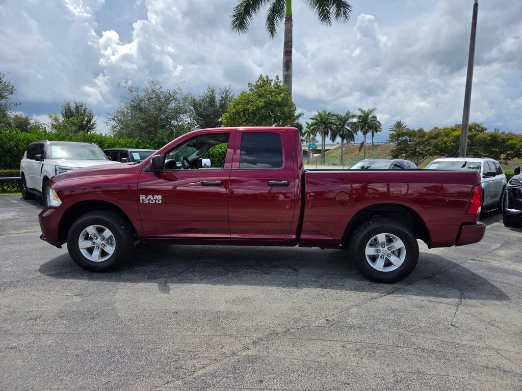 Used 2018 RAM 1500 Express AWD/4WD image 12