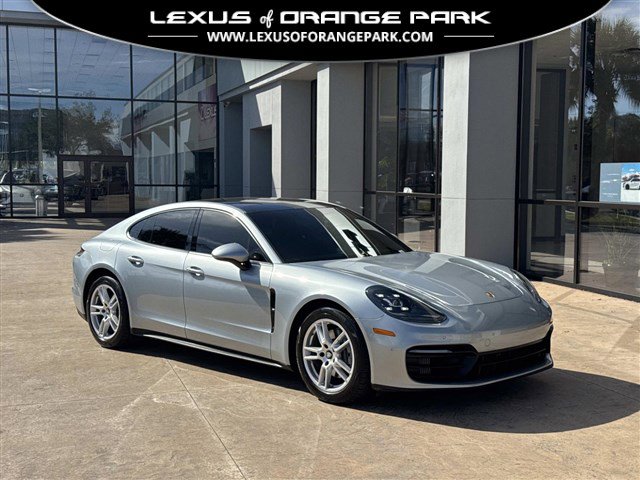 Used 2021 Porsche Panamera image 1