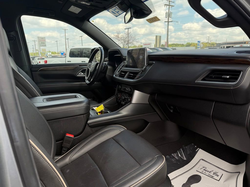 Used 2023 Chevrolet Tahoe Premier AWD/4WD image 31