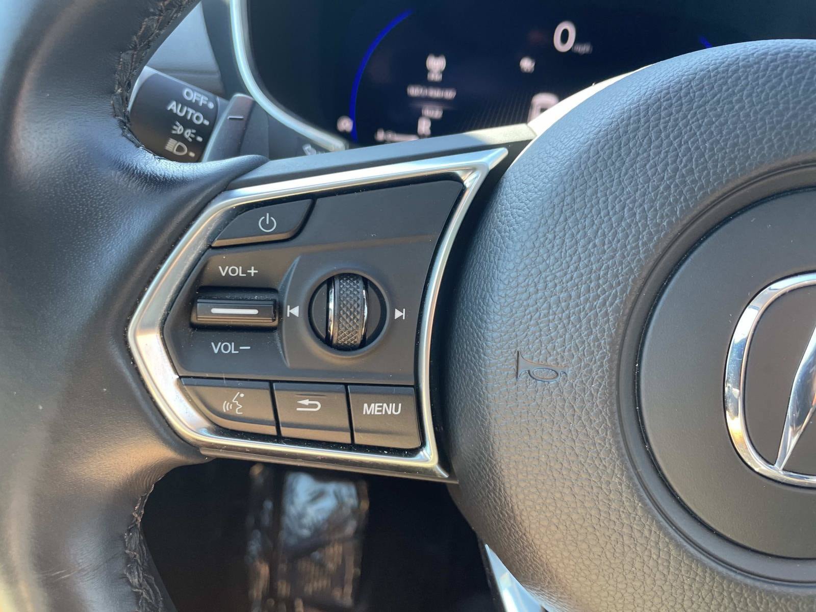 Used 2025 Acura MDX SH-AWD image 30