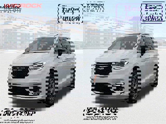 Used 2024 Chrysler Pacifica Limited
