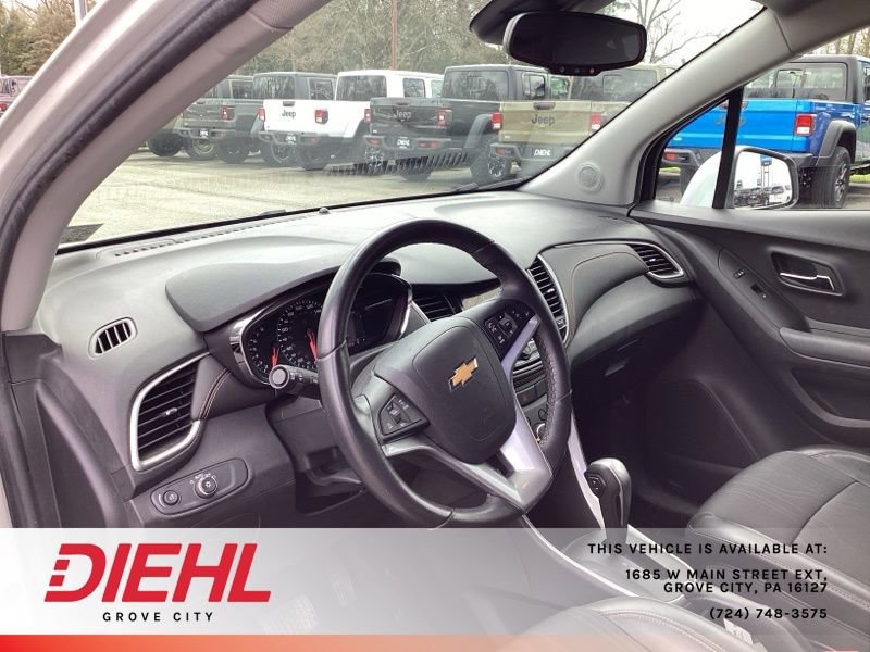 Used 2018 Chevrolet Trax LT w/ LT Convenience Package image 22