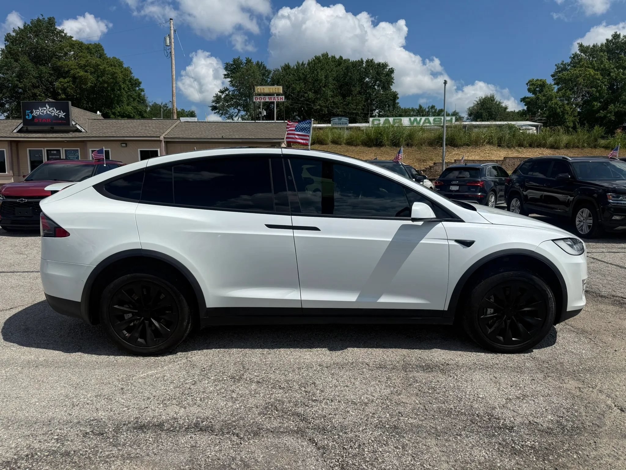 Used 2021 Tesla Model X Long Range AWD/4WD image 2