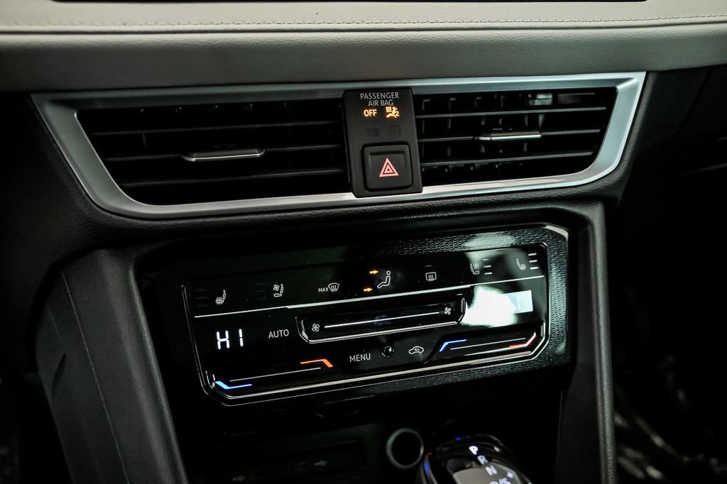 New 2026 Volkswagen Taos SEL AWD/4WD image 15