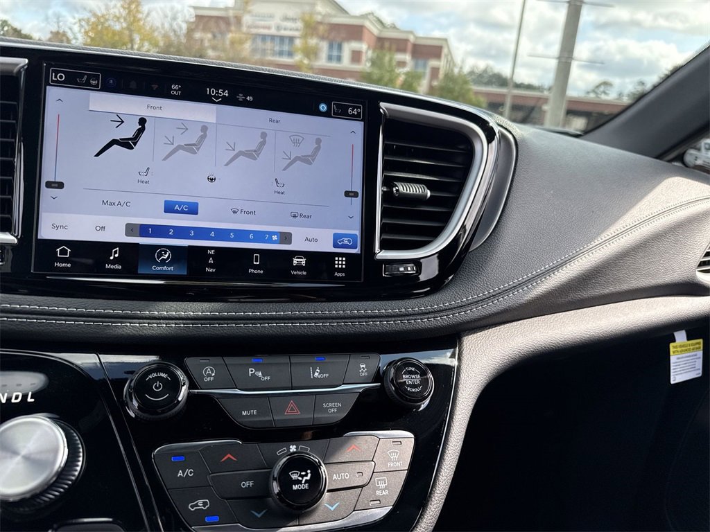 New 2026 Chrysler Pacifica Select image 21