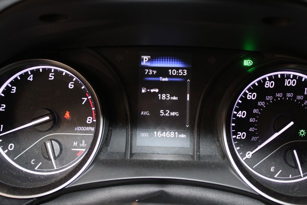 Used 2021 Toyota Camry SE image 18