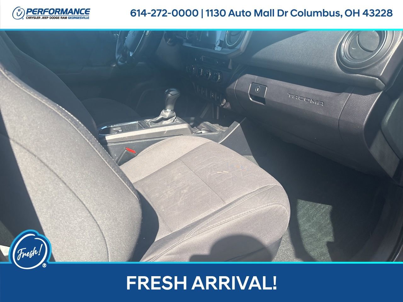 Used 2017 Toyota Tacoma TRD Sport image 17