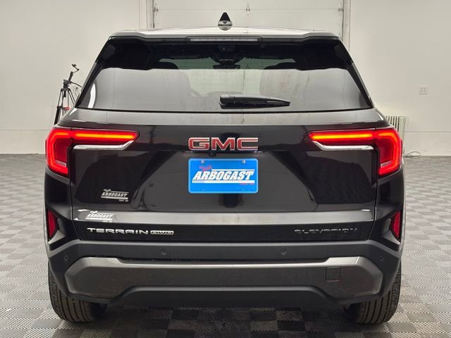 New 2026 GMC Terrain Elevation w/ Technology Package II AWD/4WD image 9
