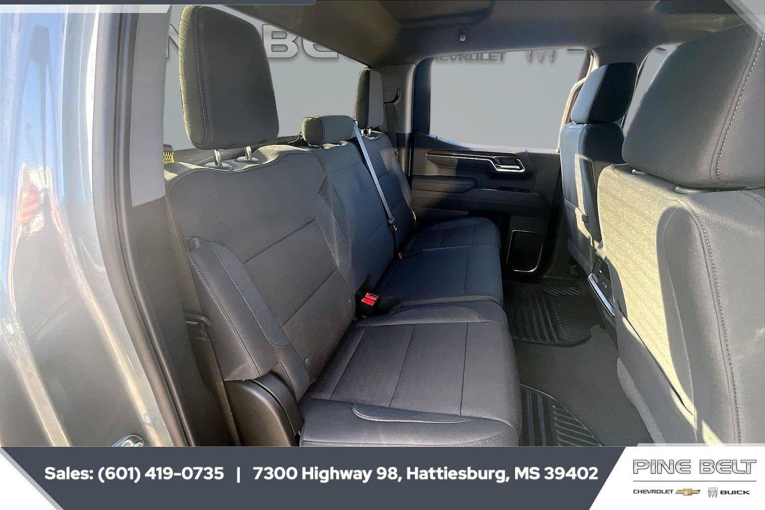 New 2026 Chevrolet Silverado 1500 RST w/ Z71 Off-Road Package AWD/4WD image 21