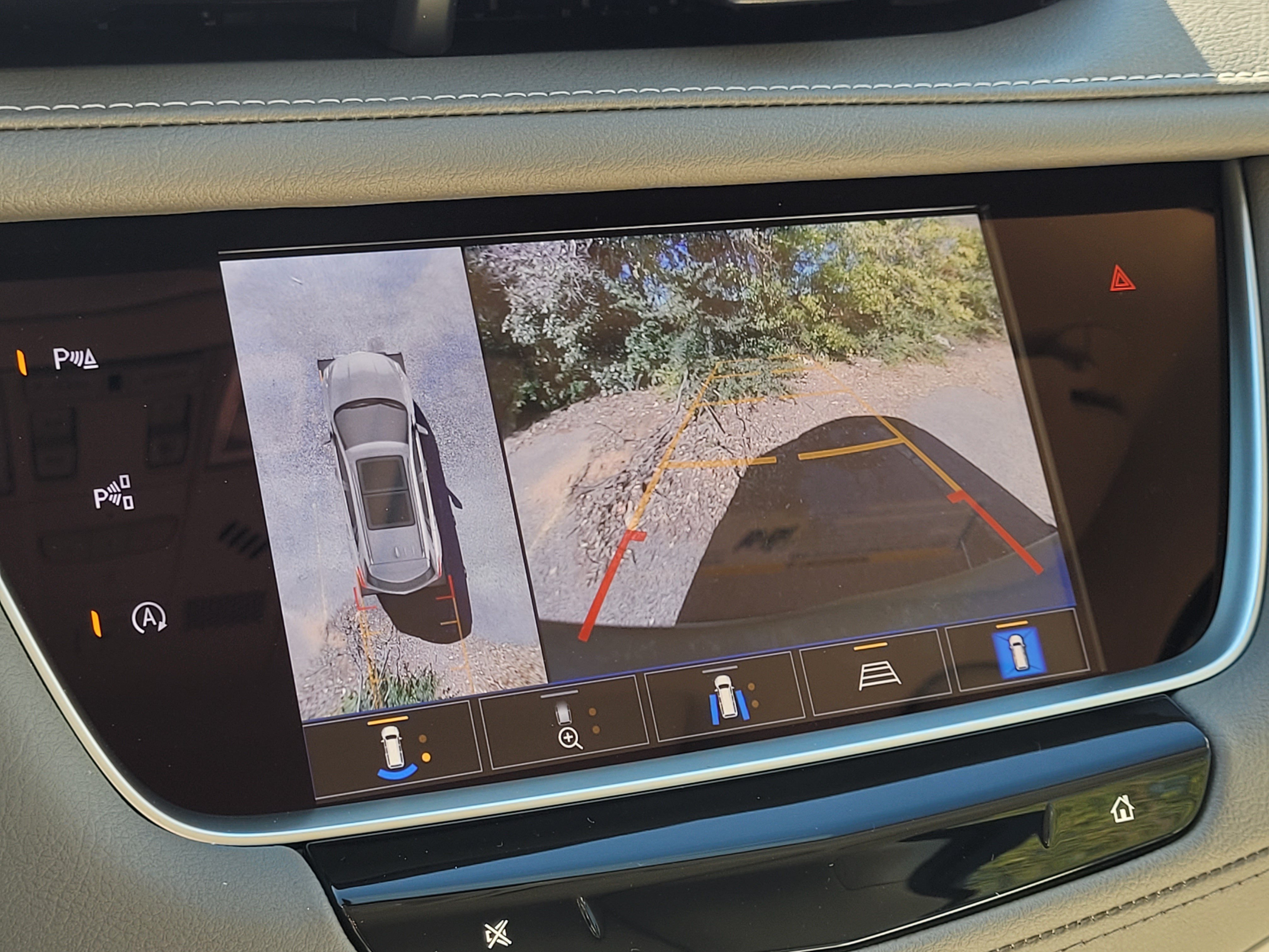New 2026 Cadillac XT5 Premium Luxury w/ Driver Assist Package FWD image 17
