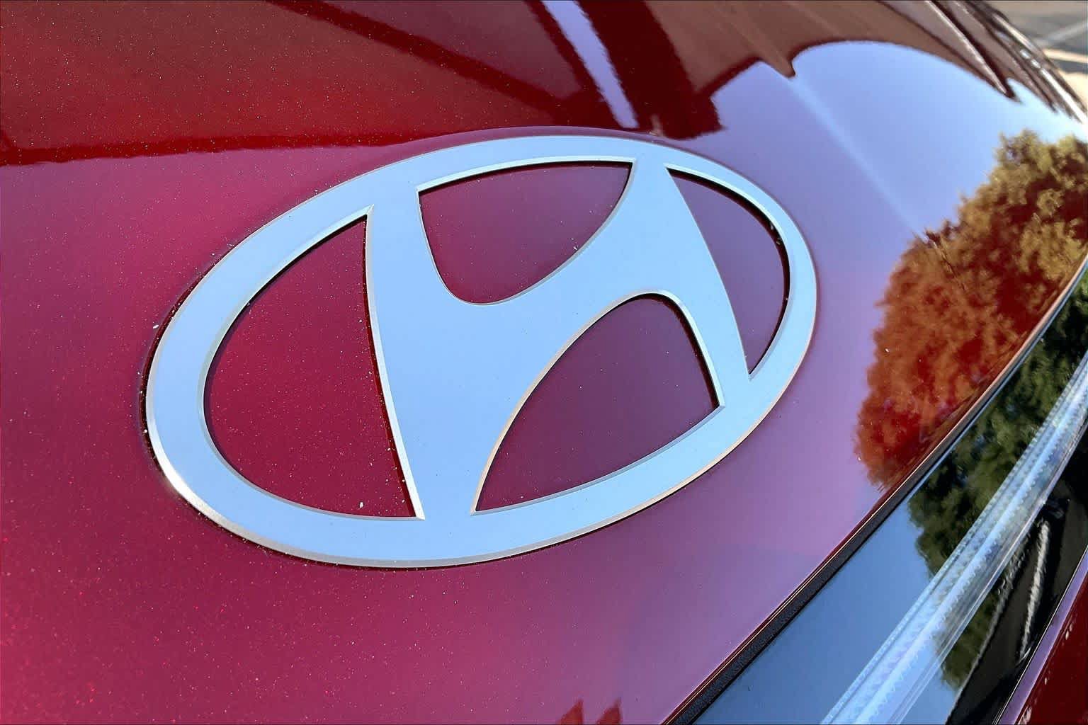 Certified 2026 Hyundai Sonata SEL AWD/4WD image 31