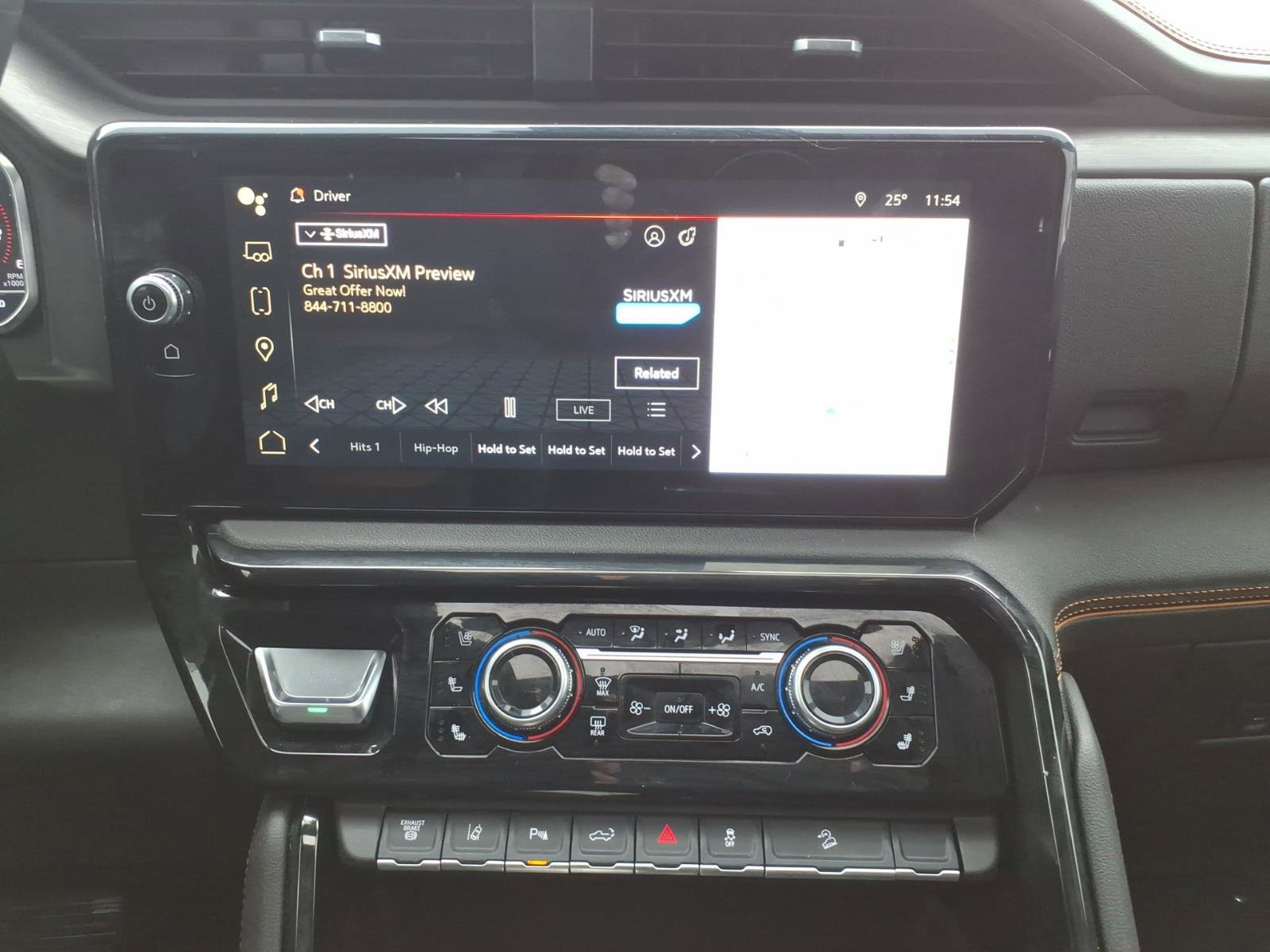 Used 2025 GMC Sierra 2500 AT4 w/ AT4 Premium Plus Package image 16