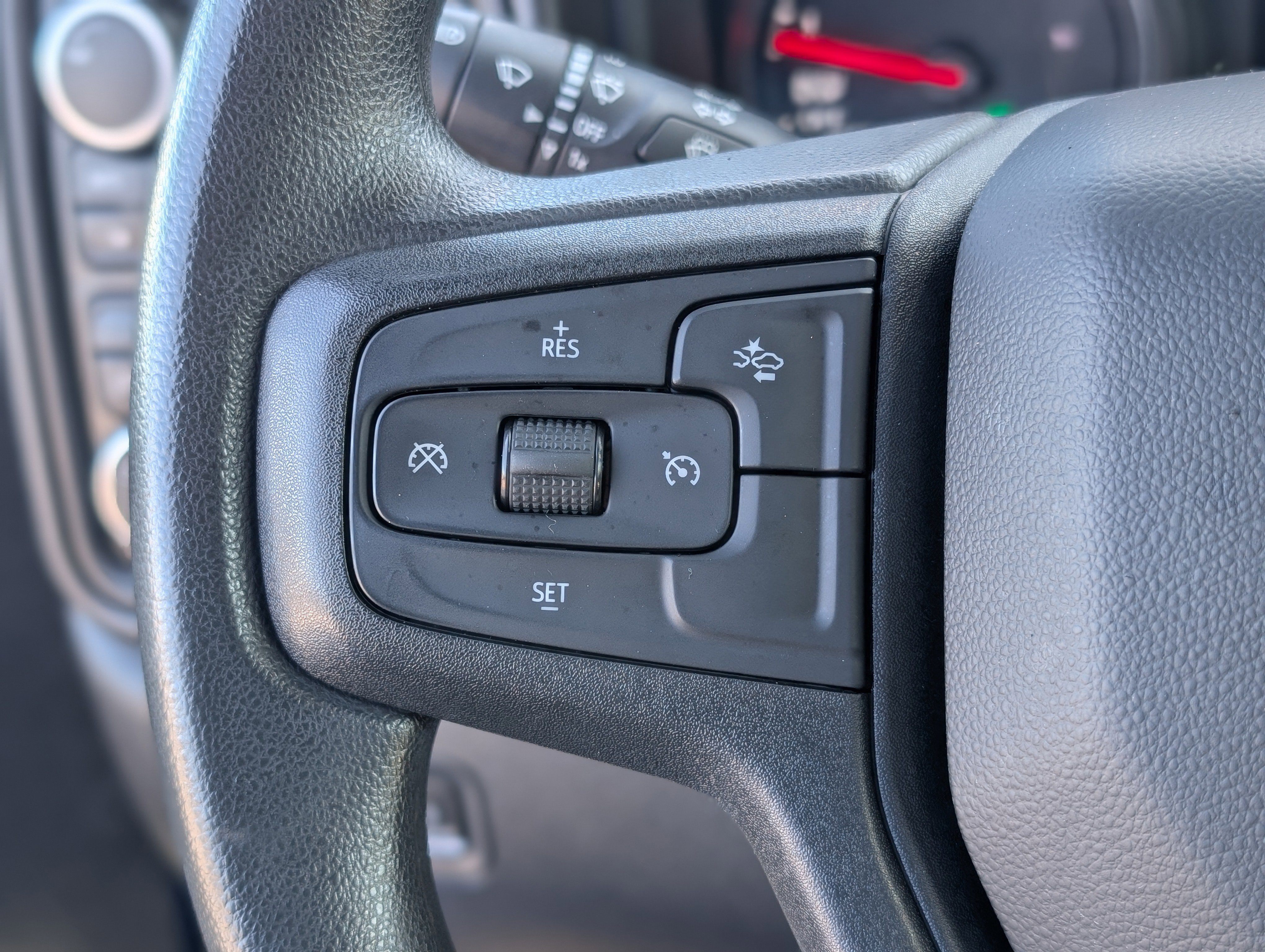 Certified 2022 Chevrolet Silverado 1500 Custom w/ LPO, Dark Essentials Package image 17