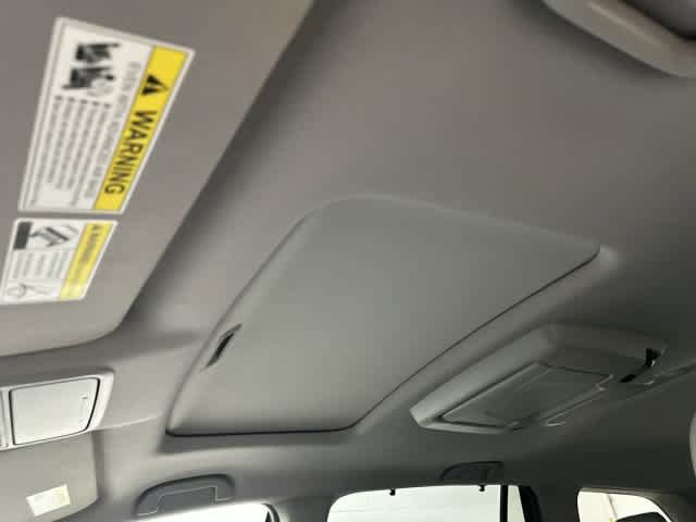 Certified 2020 Honda Pilot Touring image 28