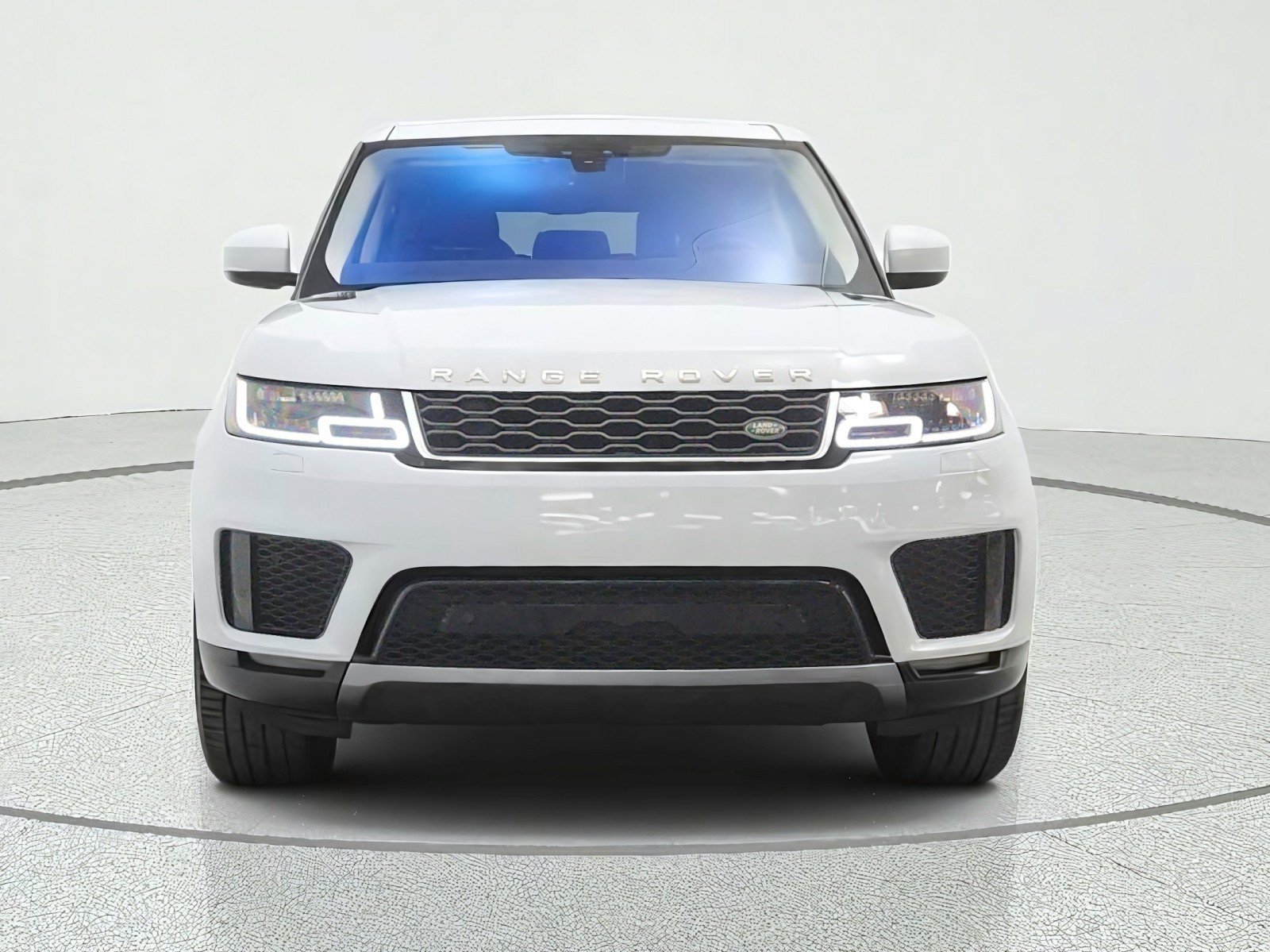 Used 2018 Land Rover Range Rover Sport HSE AWD/4WD image 2