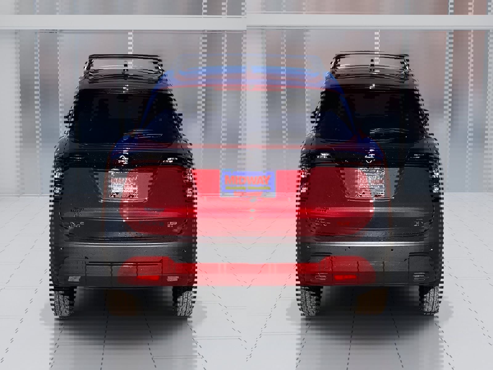 New 2026 Nissan Kicks SR w/ Cold Weather Package FWD image 5