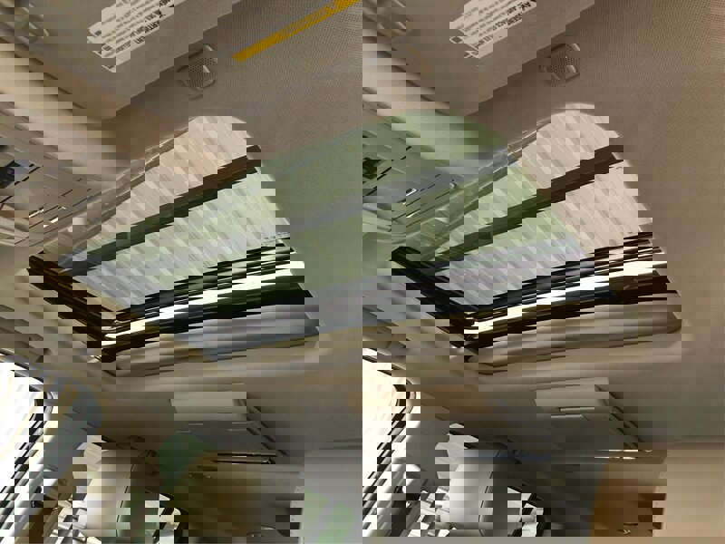 Used 2019 GMC Yukon XL SLT w/ Open Road Package AWD/4WD image 12