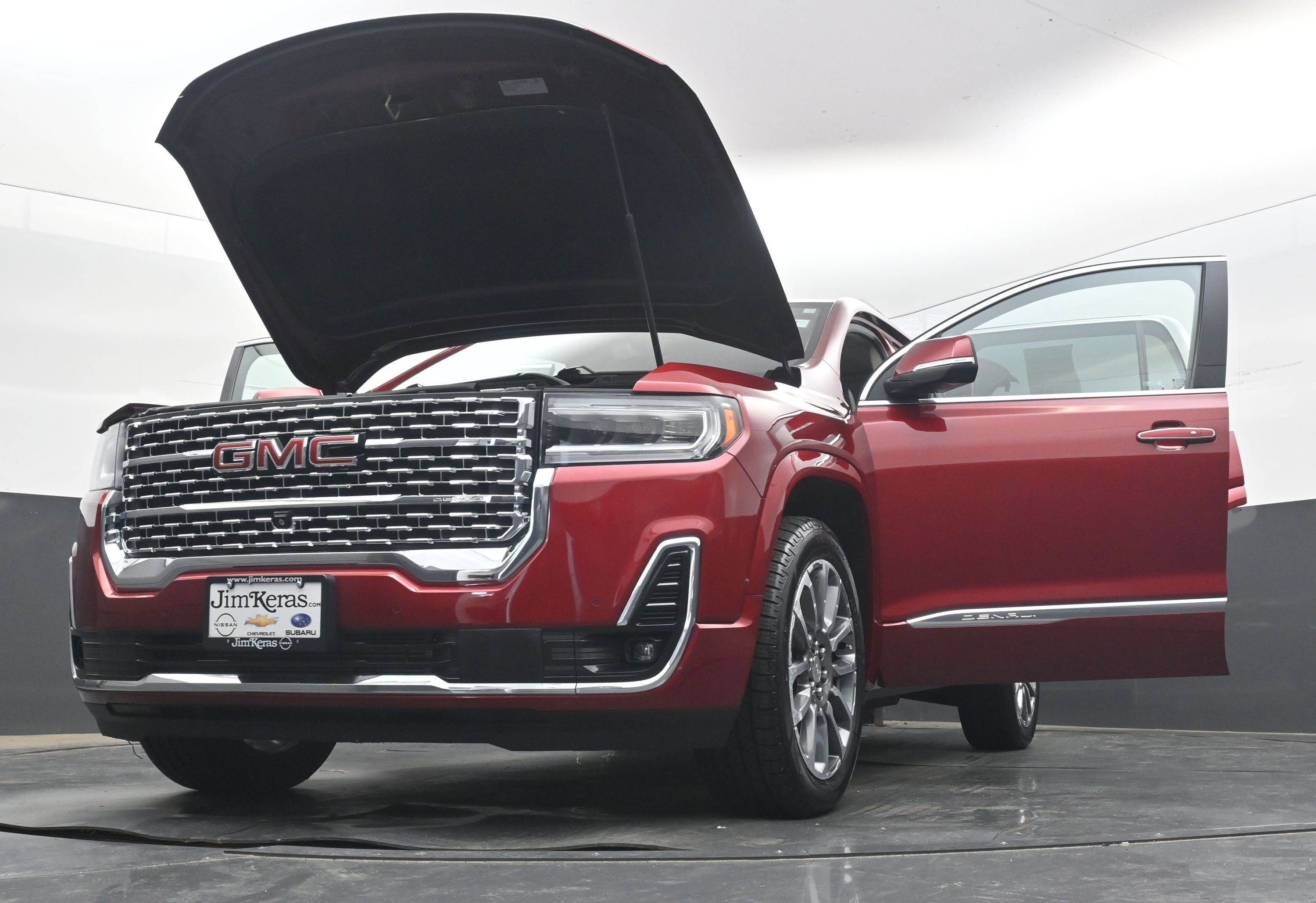 Used 2022 GMC Acadia Denali w/ Denali Ultimate Package AWD/4WD image 40