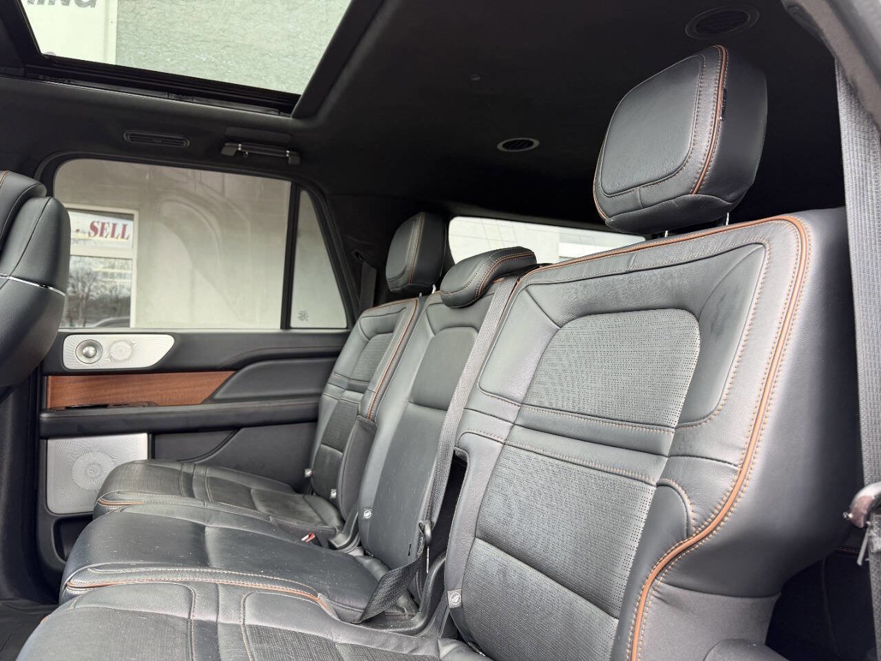 Used 2022 Lincoln Navigator L Black Label AWD/4WD image 22
