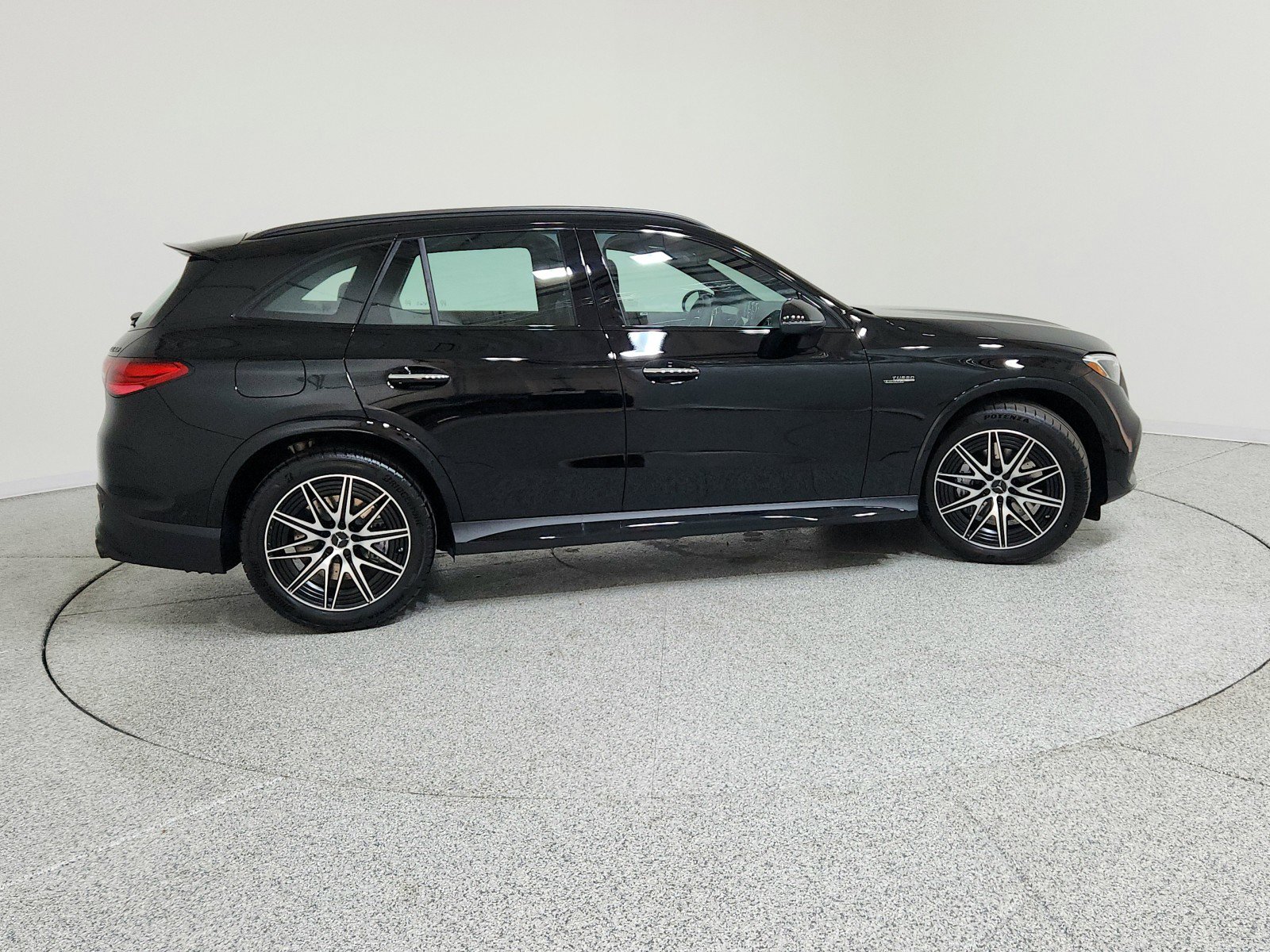 New 2026 Mercedes-Benz GLC 43 AMG 4MATIC image 8