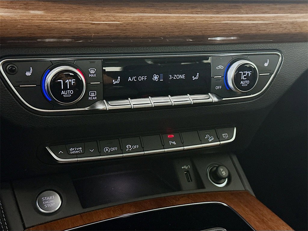 Used 2023 Audi Q5 2.0T Premium Plus image 18