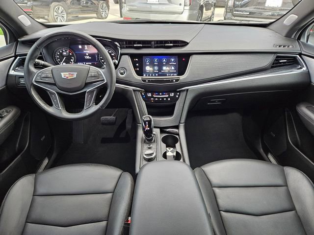 Used 2023 Cadillac XT5 Premium Luxury w/ Technology Package image 11