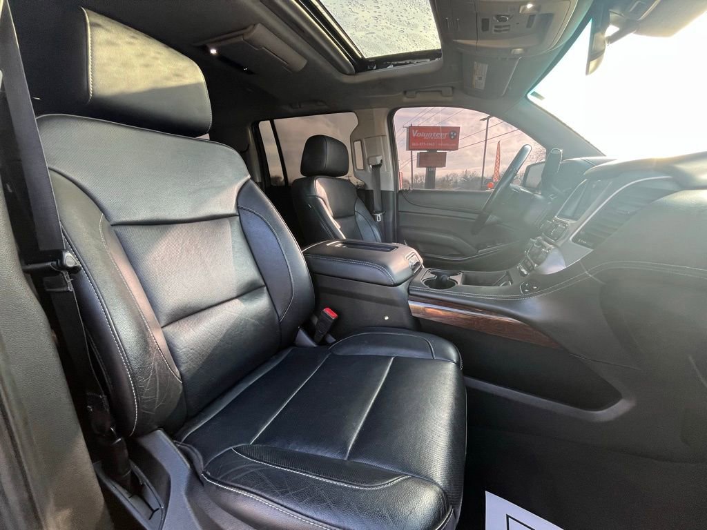 Used 2020 GMC Yukon XL SLT w/ Open Road Package image 27