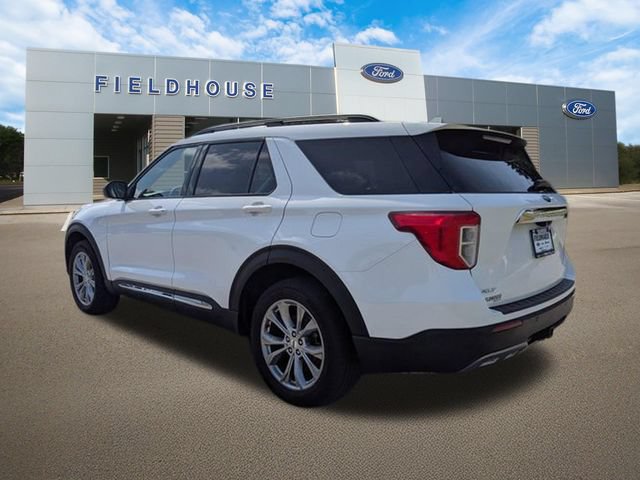 Used 2023 Ford Explorer XLT w/ Equipment Group 202A AWD/4WD image 16