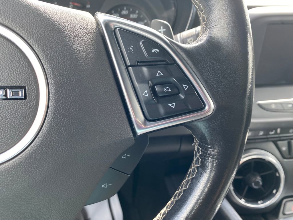 Used 2020 Chevrolet Camaro LT image 23