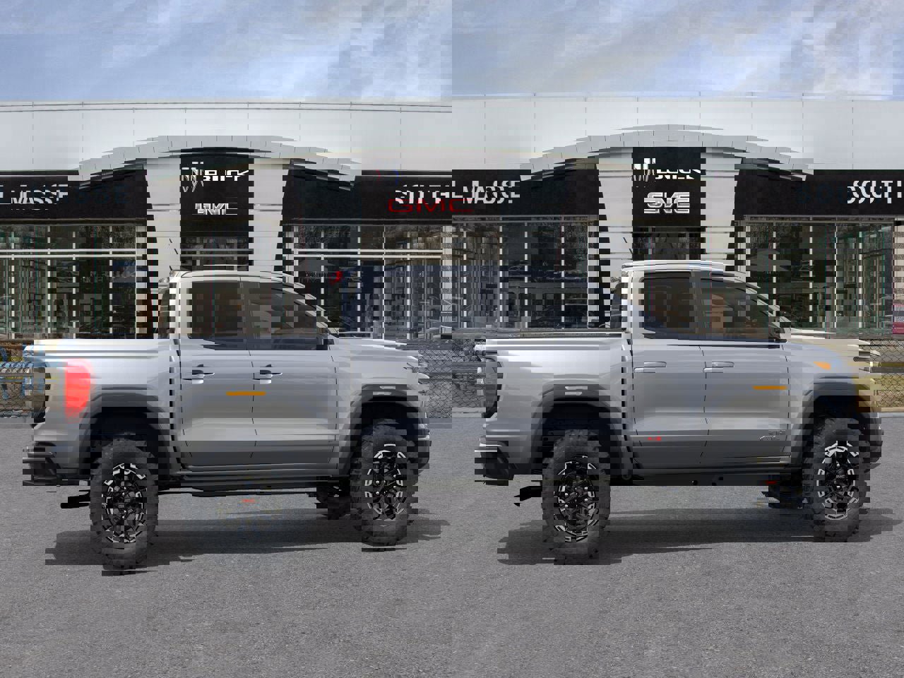 New 2026 GMC Canyon AT4 image 5