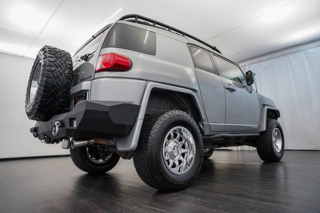 Used 2011 Toyota FJ Cruiser 4WD w/ Upgrade Pkg image 28