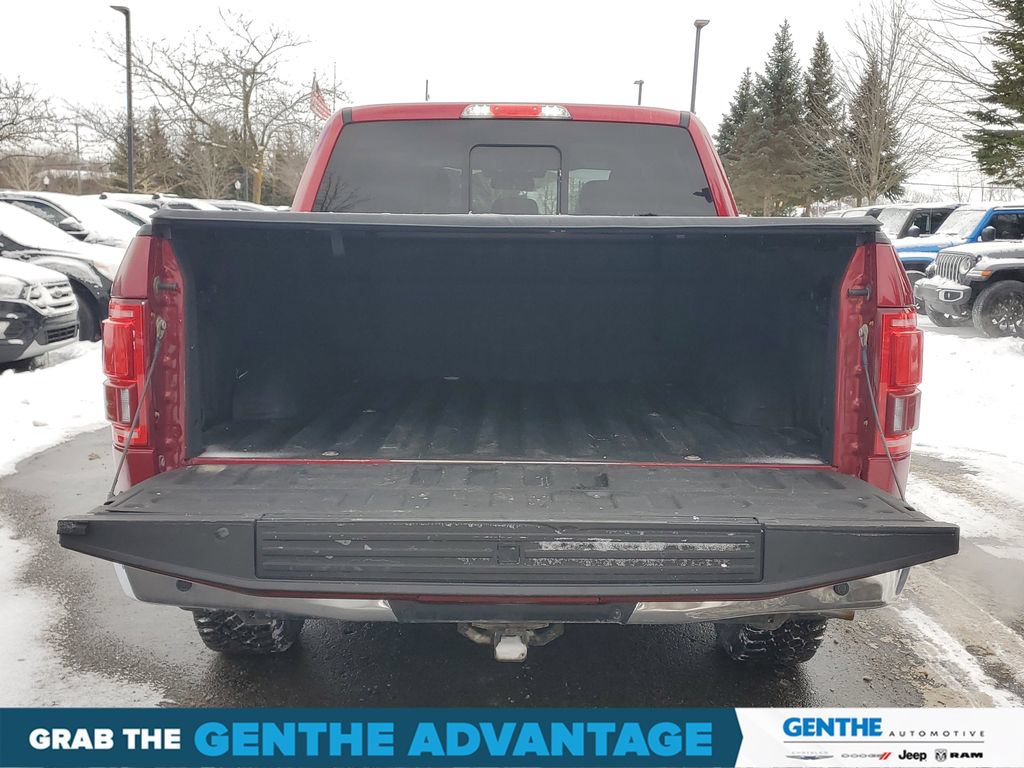 Used 2017 Ford F150 Lariat w/ Equipment Group 502A Luxury AWD/4WD image 28