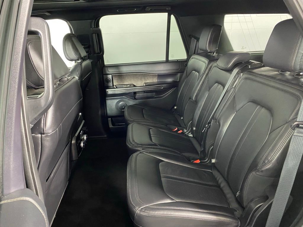 Used 2021 Ford Expedition Limited image 29
