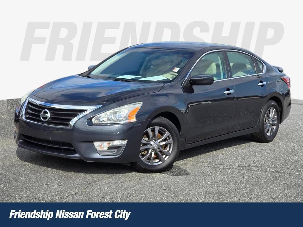 Used 2015 Nissan Altima 2.5 S w/ Sport Value Package FWD image 1