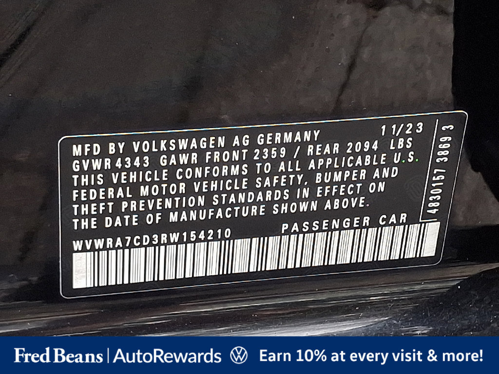 Used 2024 Volkswagen GTI SE FWD image 32