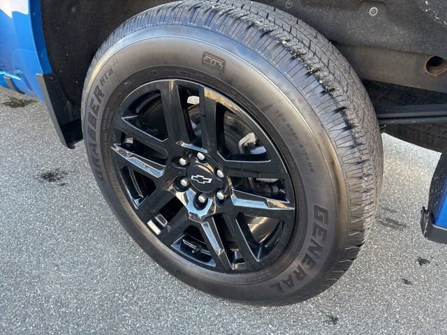 Used 2022 Chevrolet Silverado 1500 RST w/ Convenience Package II image 9